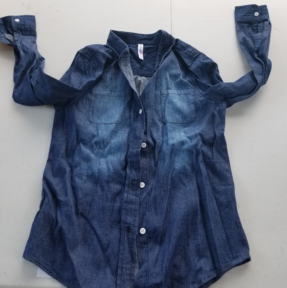 Girls long sleeved denim shirt